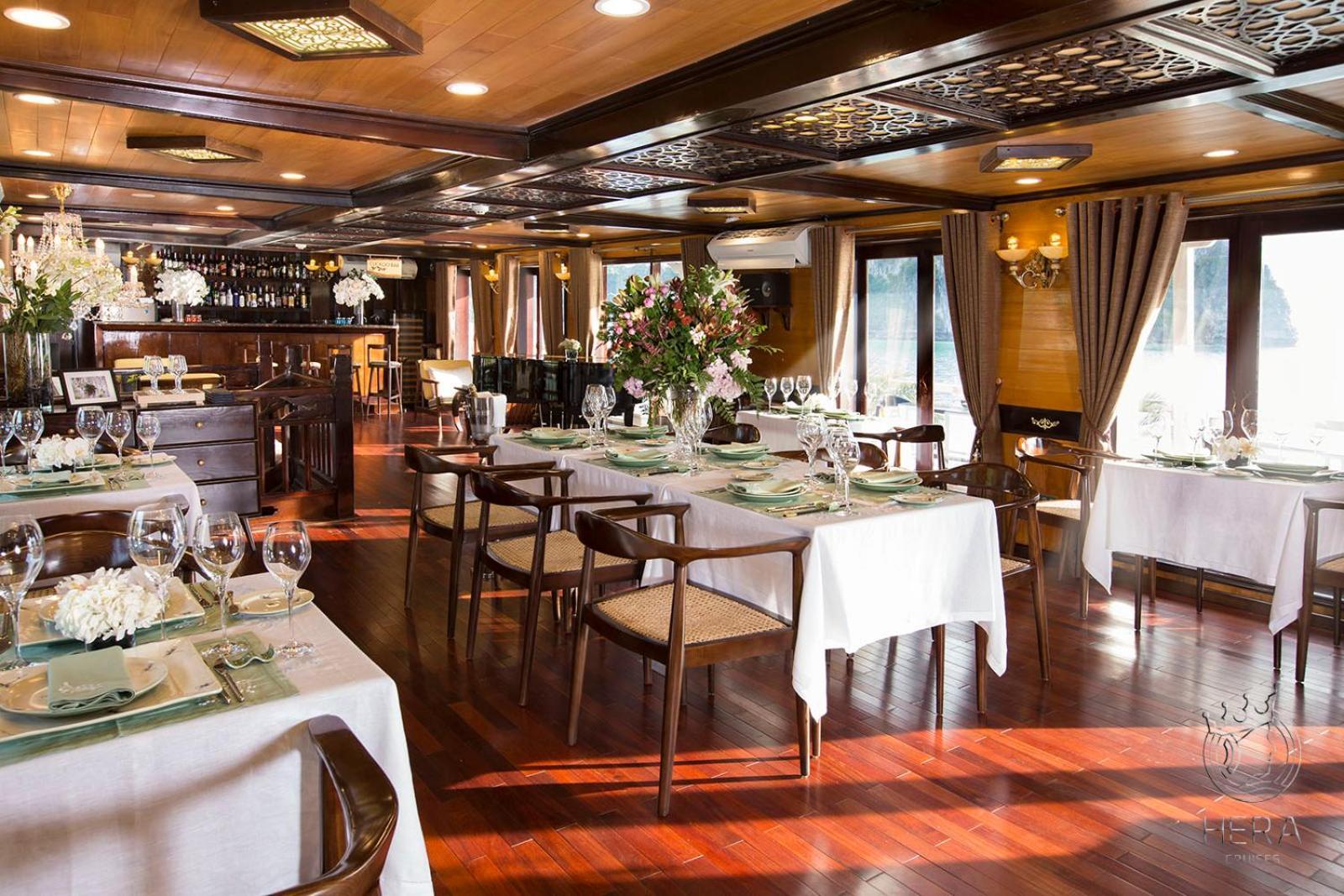 Hera Boutique Cruise Ha Long Bay Buitenkant foto