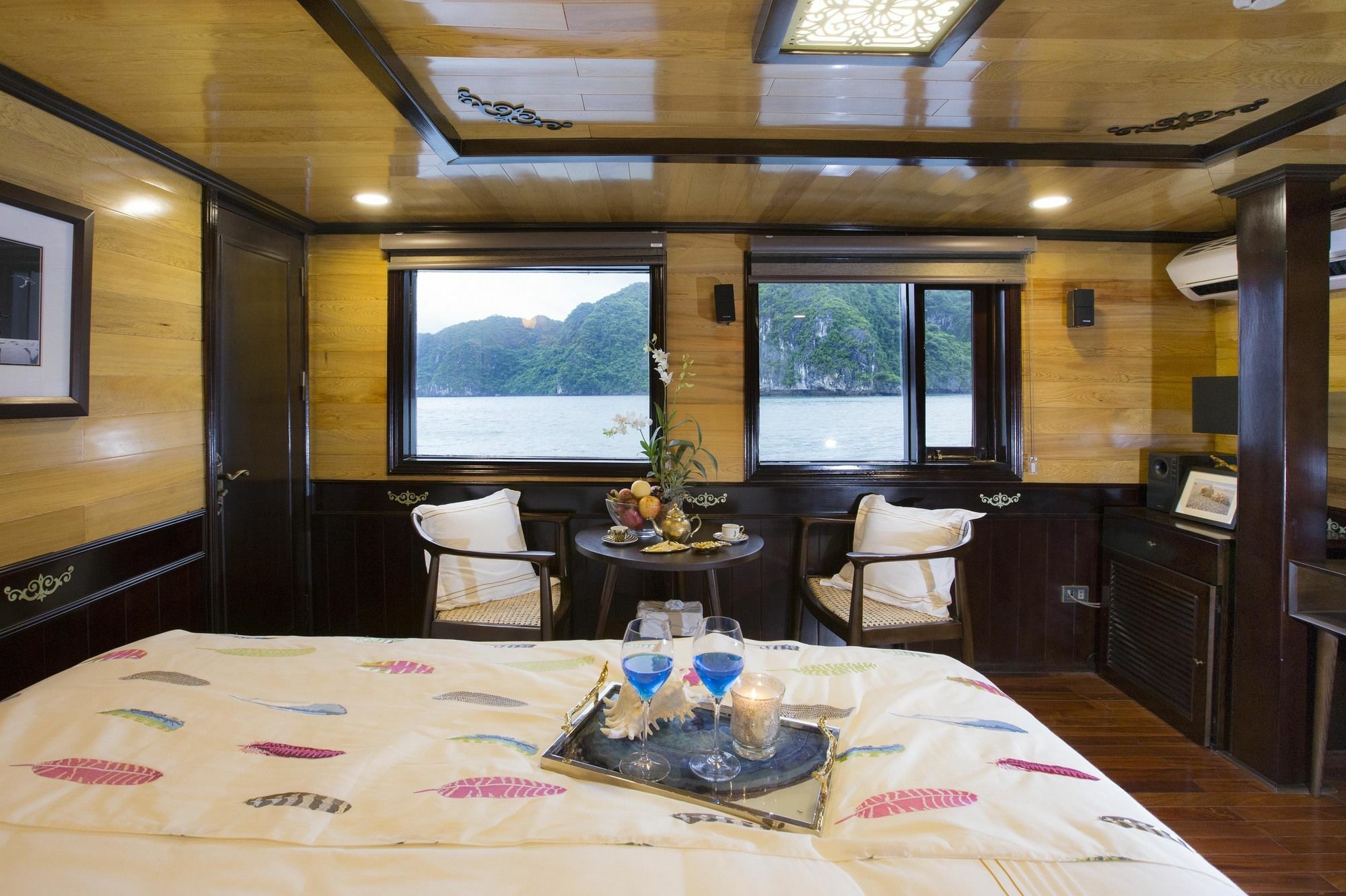 Hera Boutique Cruise Ha Long Bay Buitenkant foto