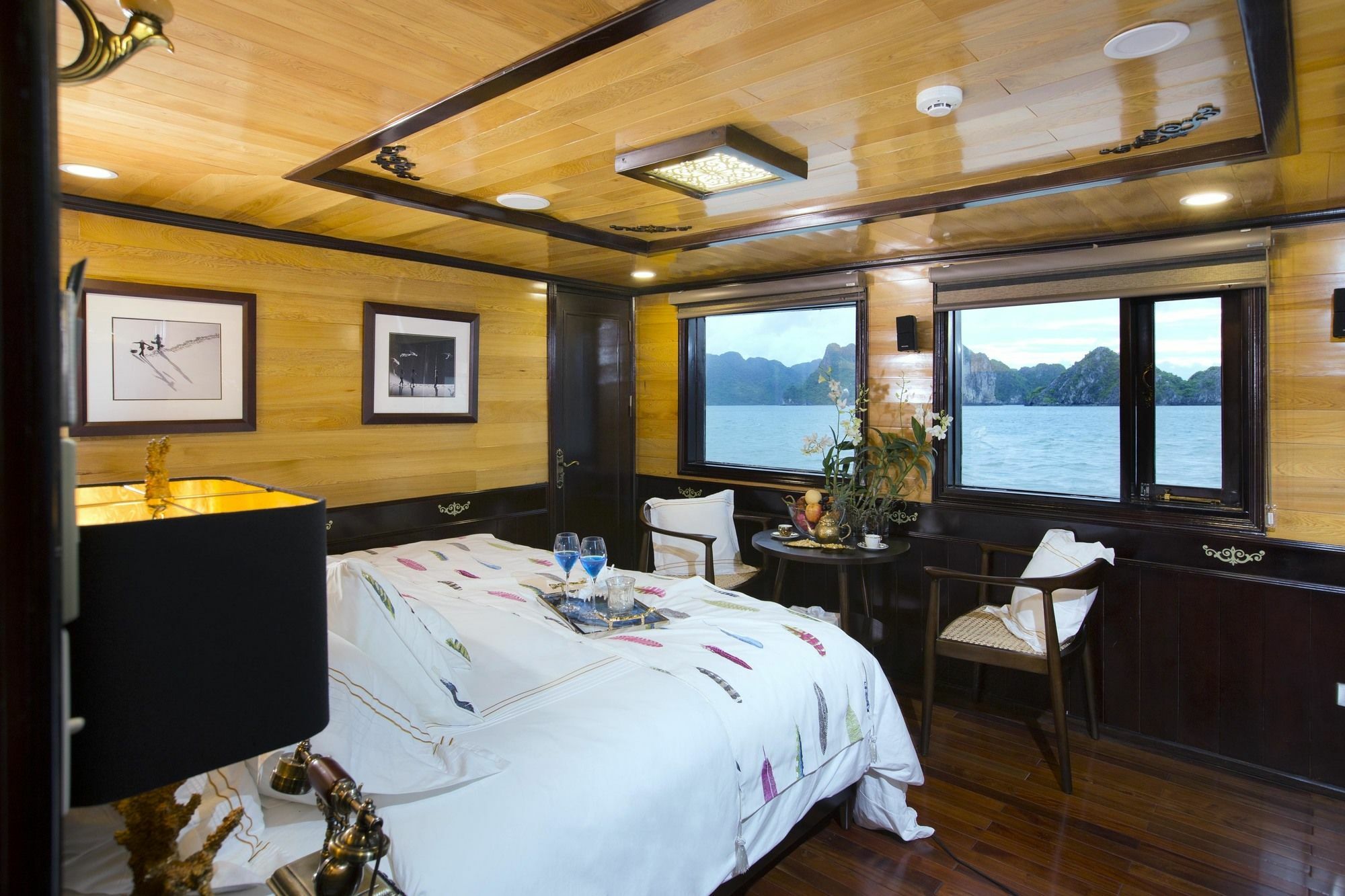 Hera Boutique Cruise Ha Long Bay Buitenkant foto